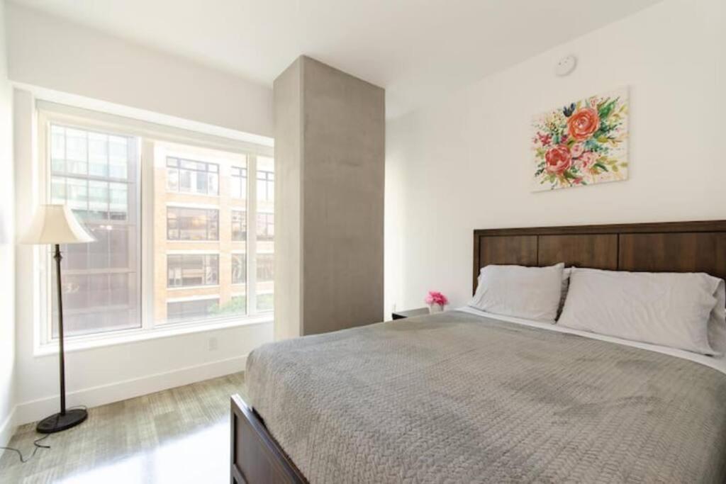 Cozy 3bed With Balcony And A Rooftop Pool Apartamento *