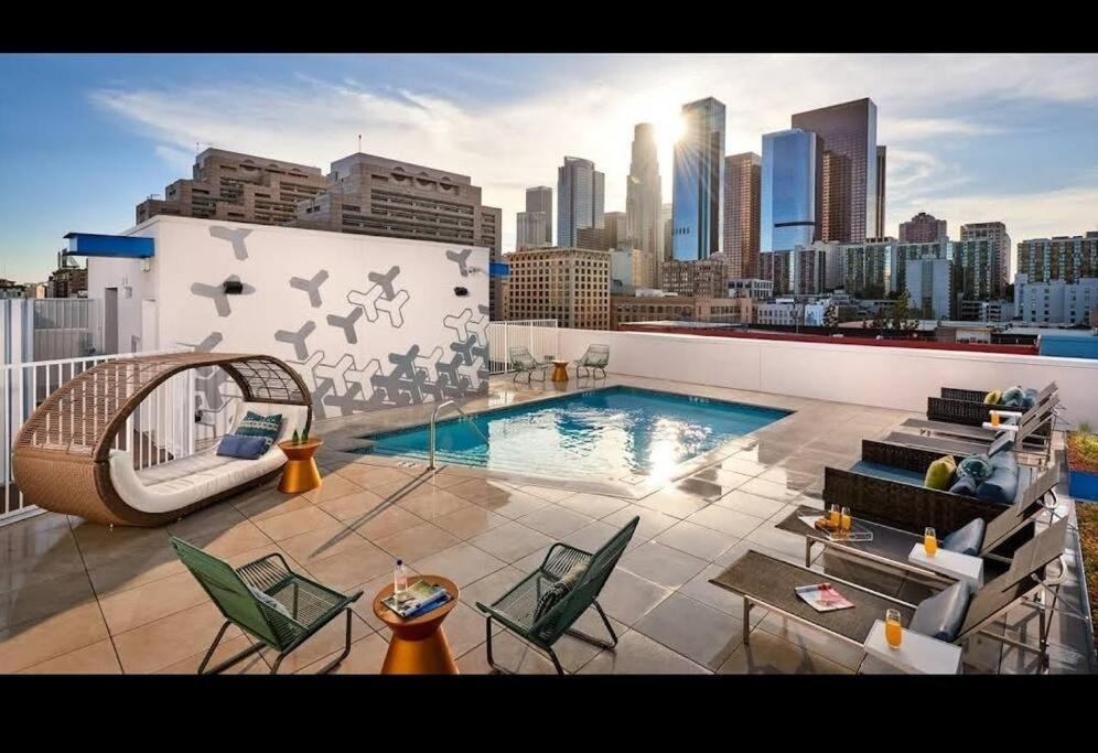 Apartamento Cozy 3bed With Balcony And A Rooftop Pool Los Ángeles
